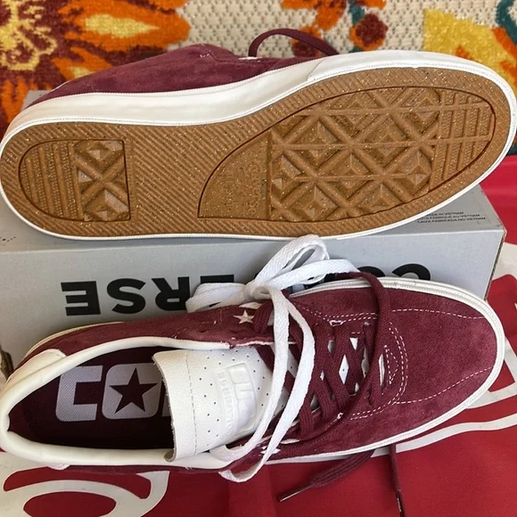 Converse 171329C
LOUIE LOPEZ PRO OX
DEEP BORDEAUX/WHITE/WHITE
WMNS sneakers - Picture 6 of 16